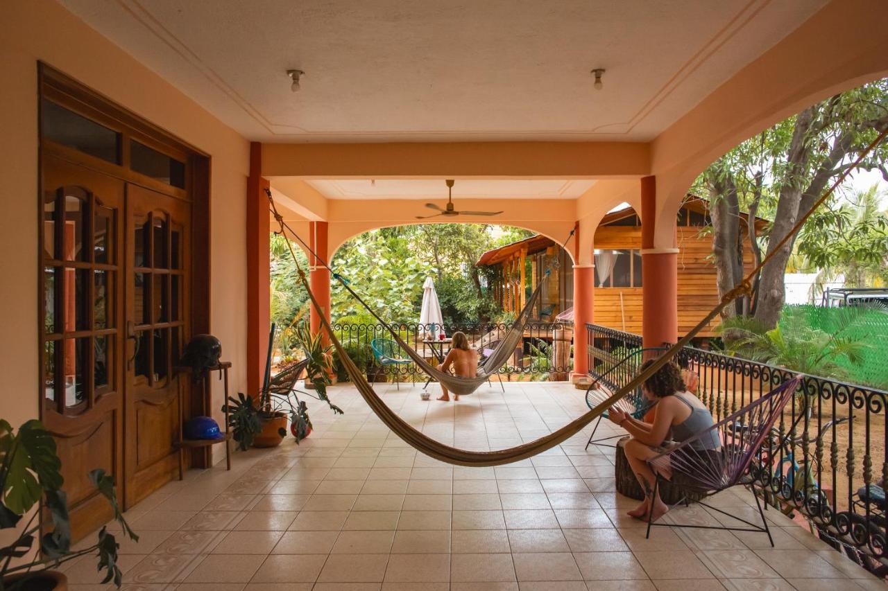 La Casona Hostel Puerto Escondido  Ngoại thất bức ảnh
